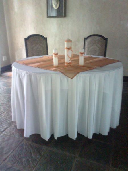 23m-round-tablecloth