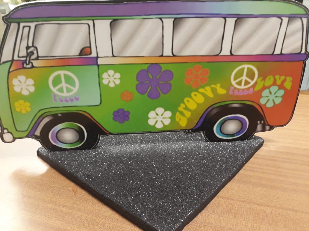 groovy-bus-cut-out